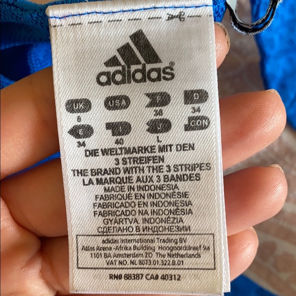 Adidas - Picture 3 of 3